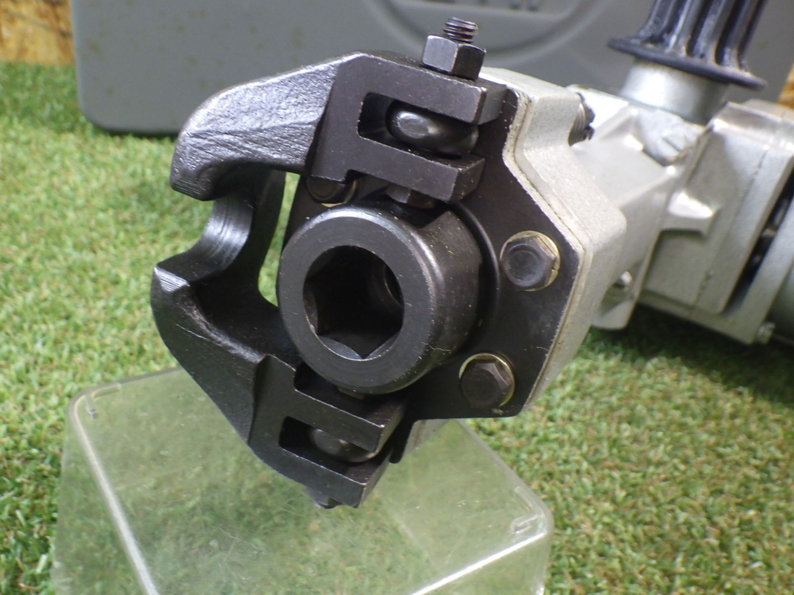 マキタ Makita 電動ハンマー 8500 N 破砕 解体作業に 品