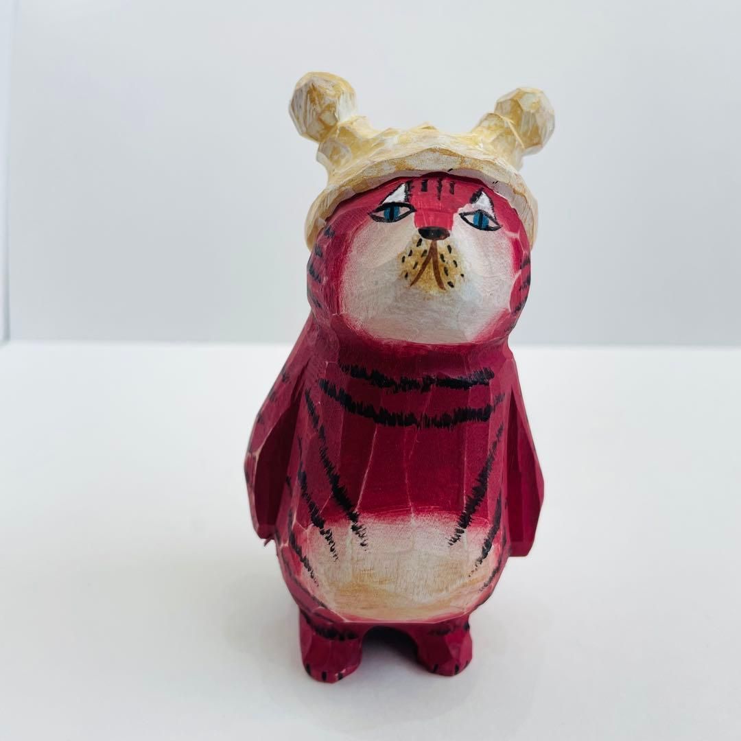 猫　木彫置物 新作!!木彫りのネコ赤猫インテリア置物雑貨小物工芸品手彫り彫刻品