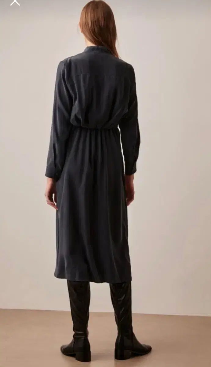 Vanessabruno シルク