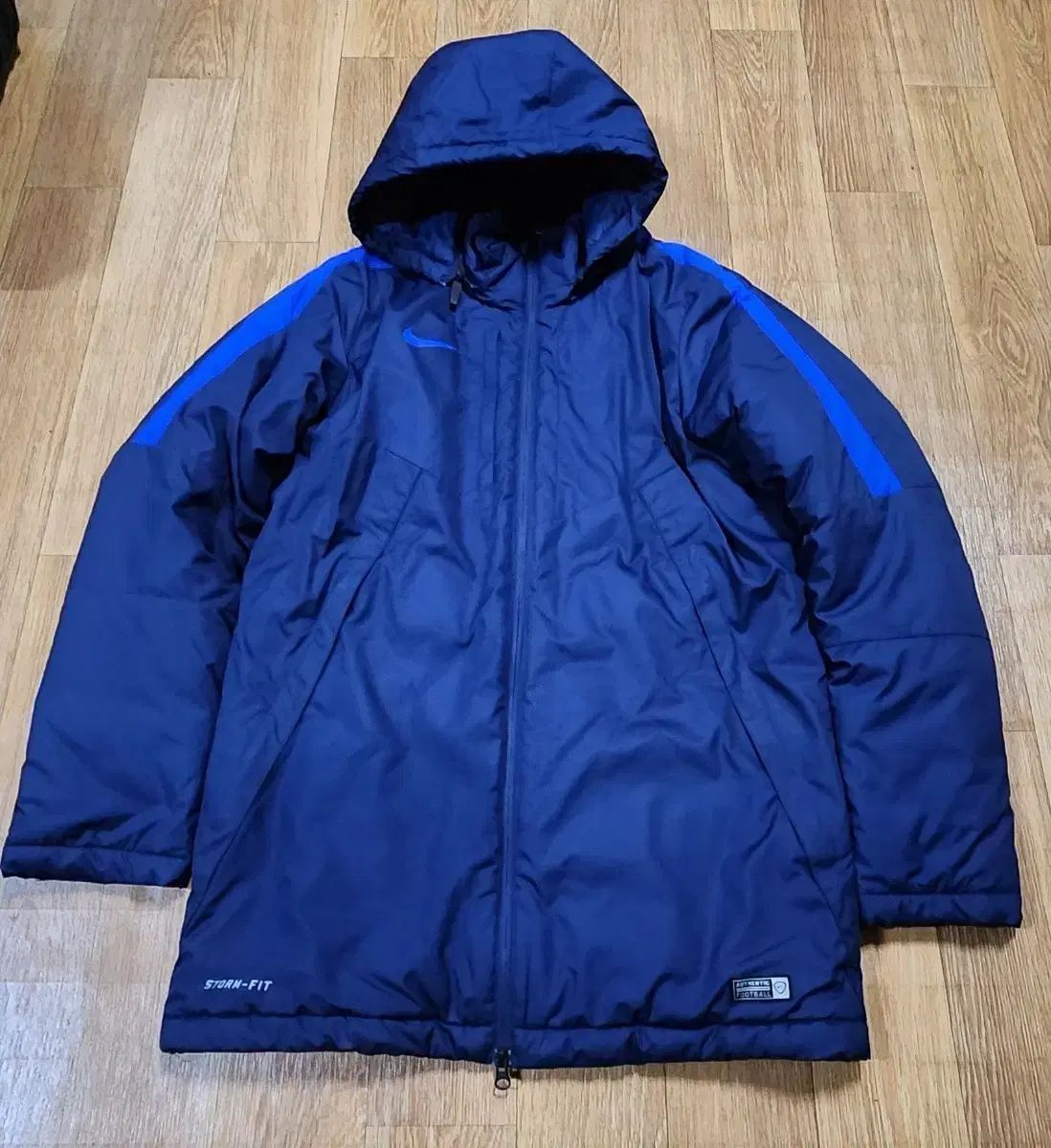 ナイキ STORM-FIT フード ダウン アウター ブルー