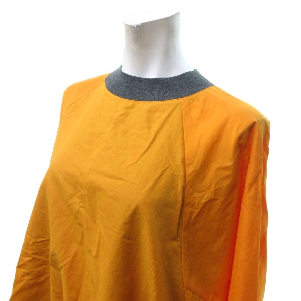 プルオーバーブラウス