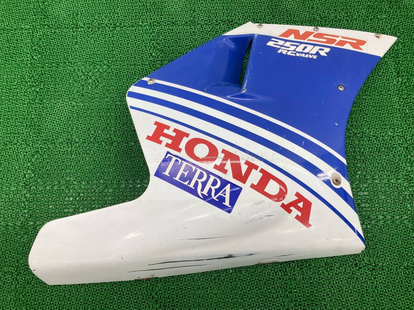 NSR 250 R サイドカウル 右 白 青 ホンダ バイク 部品 MC 18 アンダーカウル 88年 青テラ 修復素材に 品薄 車検 tR