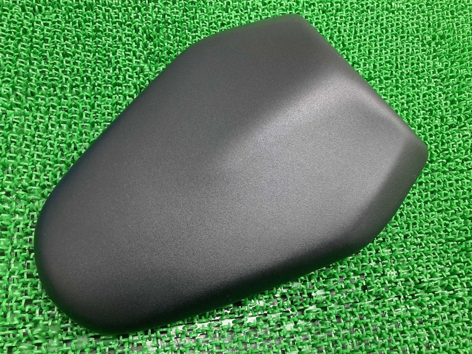 GPZ400R リアシート 純正 タンデムバー付き GPZ400R リアシート 純正 タンデムバー付き シート交換（カワサキ