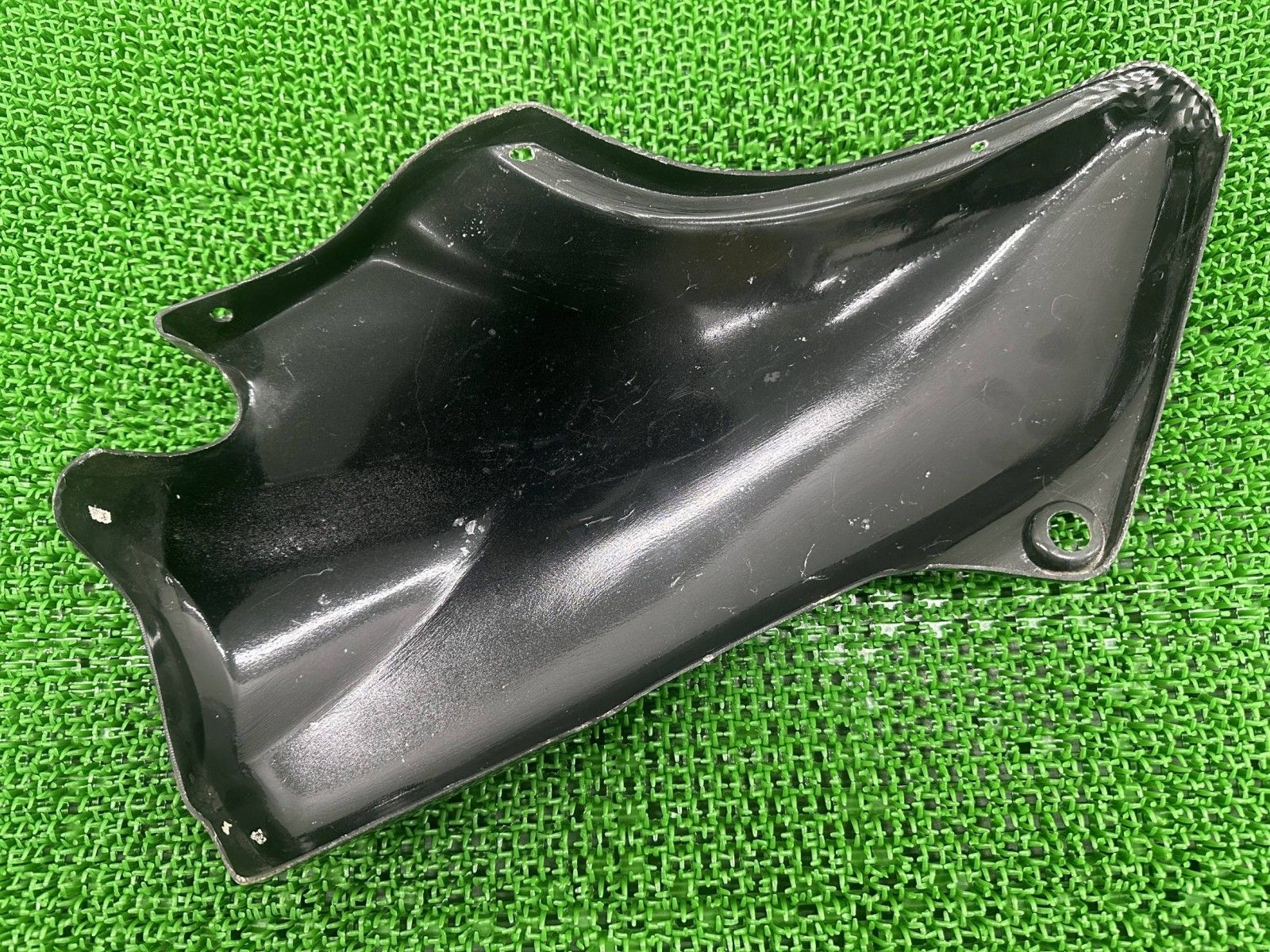 ゼファー1100 サイドカバー 右 社外 中古 バイク 部品 ZR1100A ZRT10A 