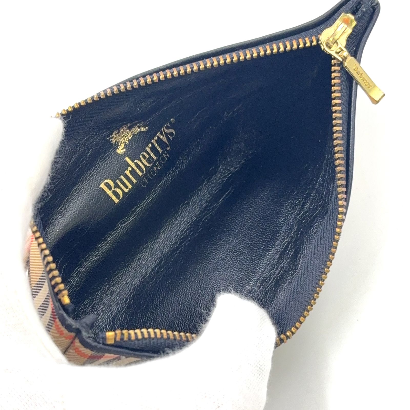 レザー×キャンバス ブラック×マルチ