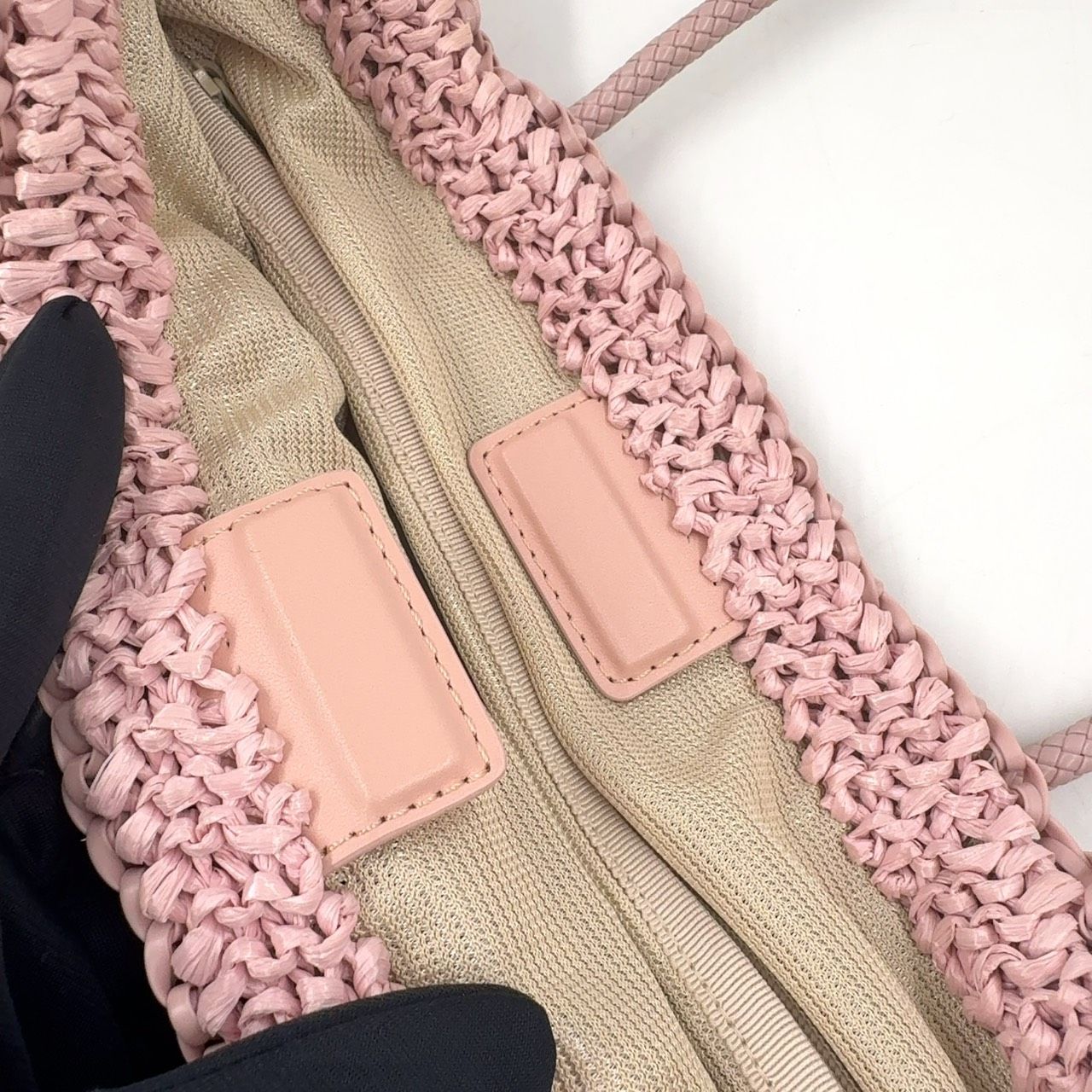 ANTEPRIMA カリーナ 人気 ミディアム ワイヤー ライトピンク ワイヤー