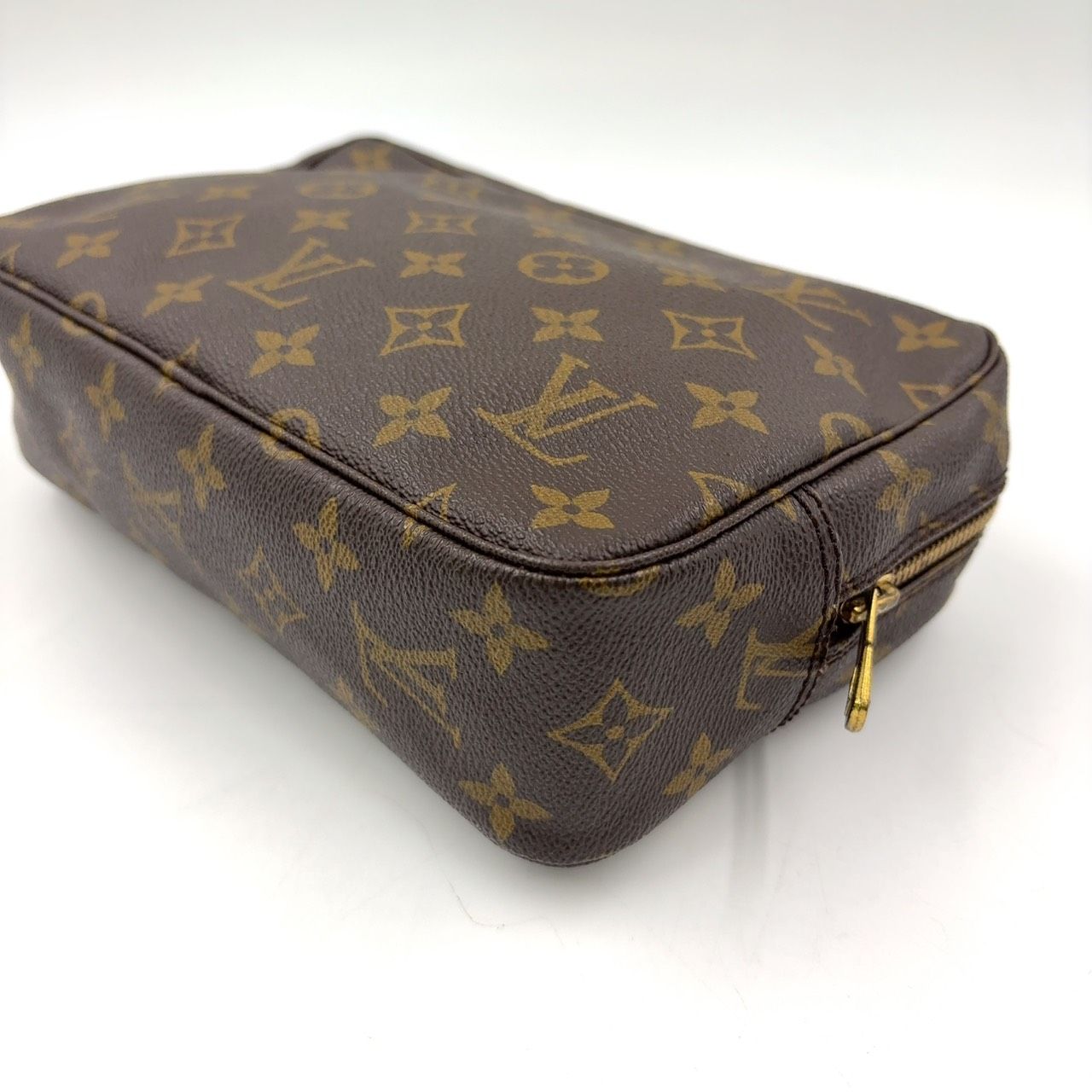 コスメポーチ ゴールド