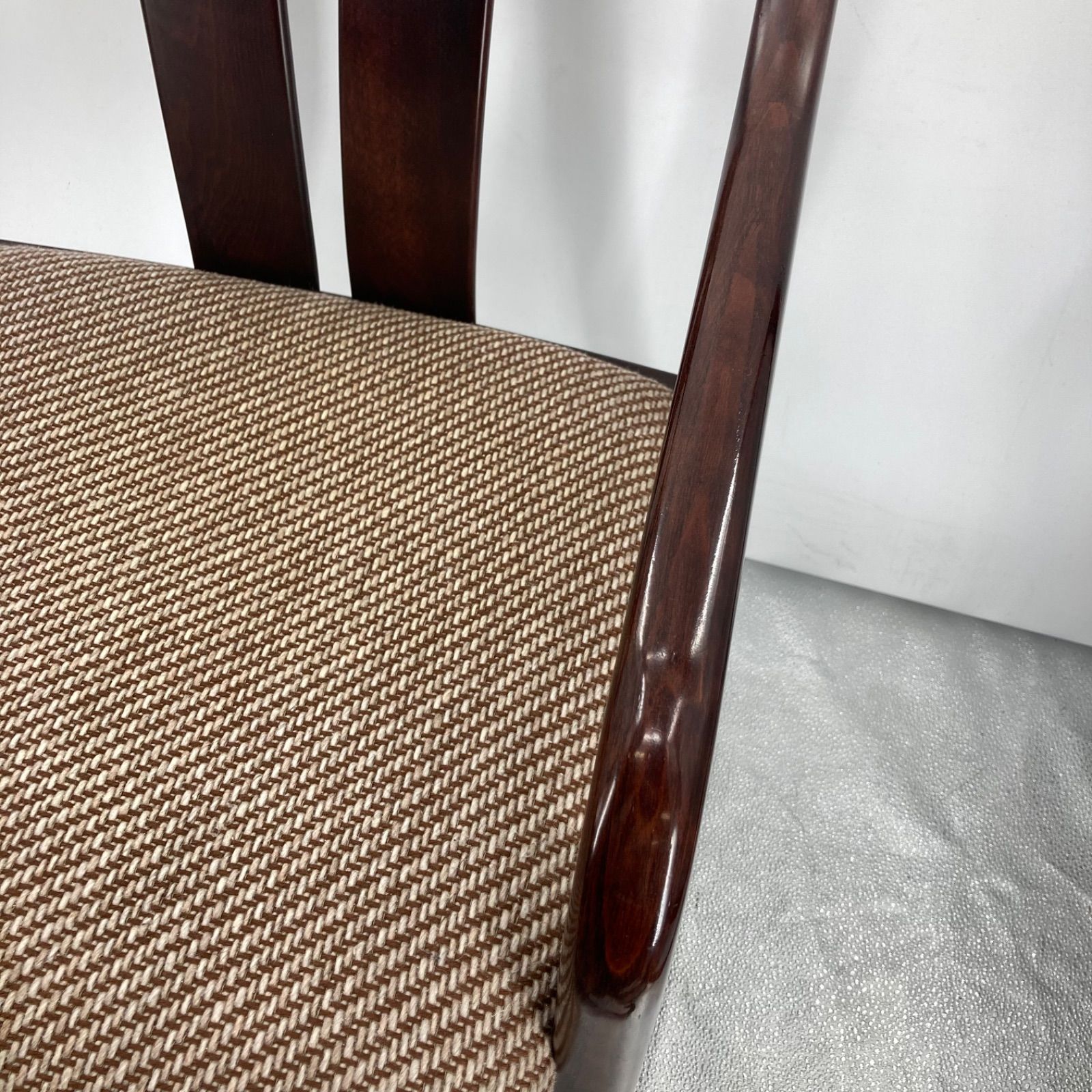 karimoku カリモク オールドカリモク 肘付き ダイニングチェア アーム