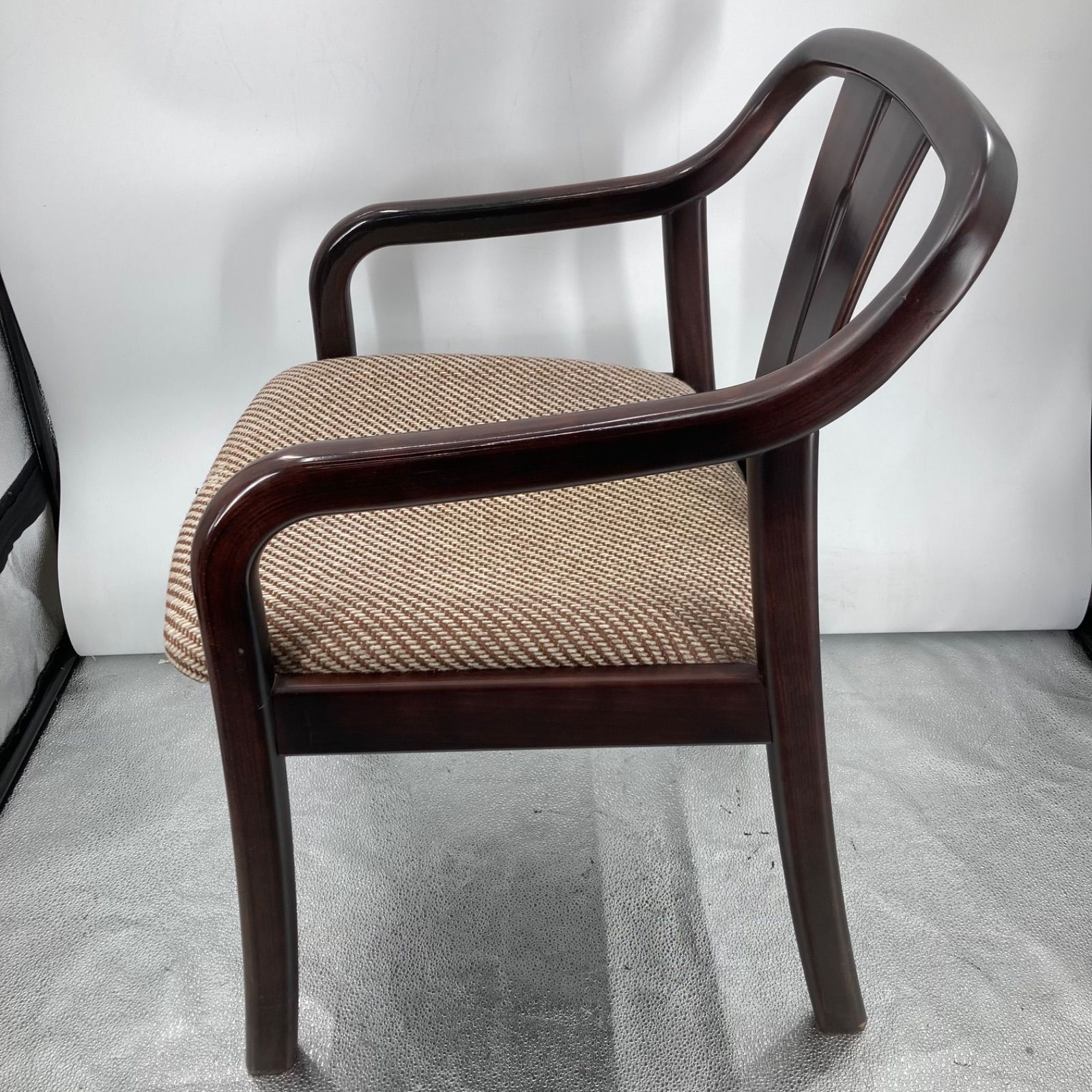 karimoku カリモク オールドカリモク 肘付き ダイニングチェア アーム