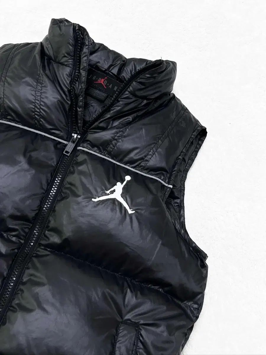 ブラック ダックダウン