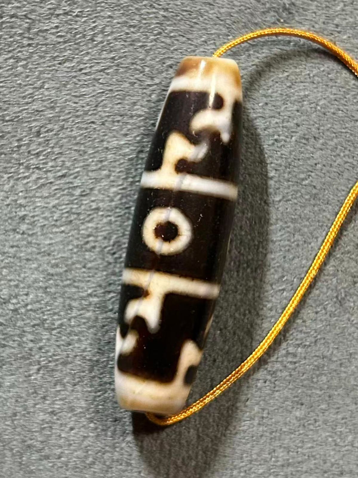 蓮師法器三眼天珠 ／チベット 天珠 dZi ジービーズ 西蔵 - メルカリ