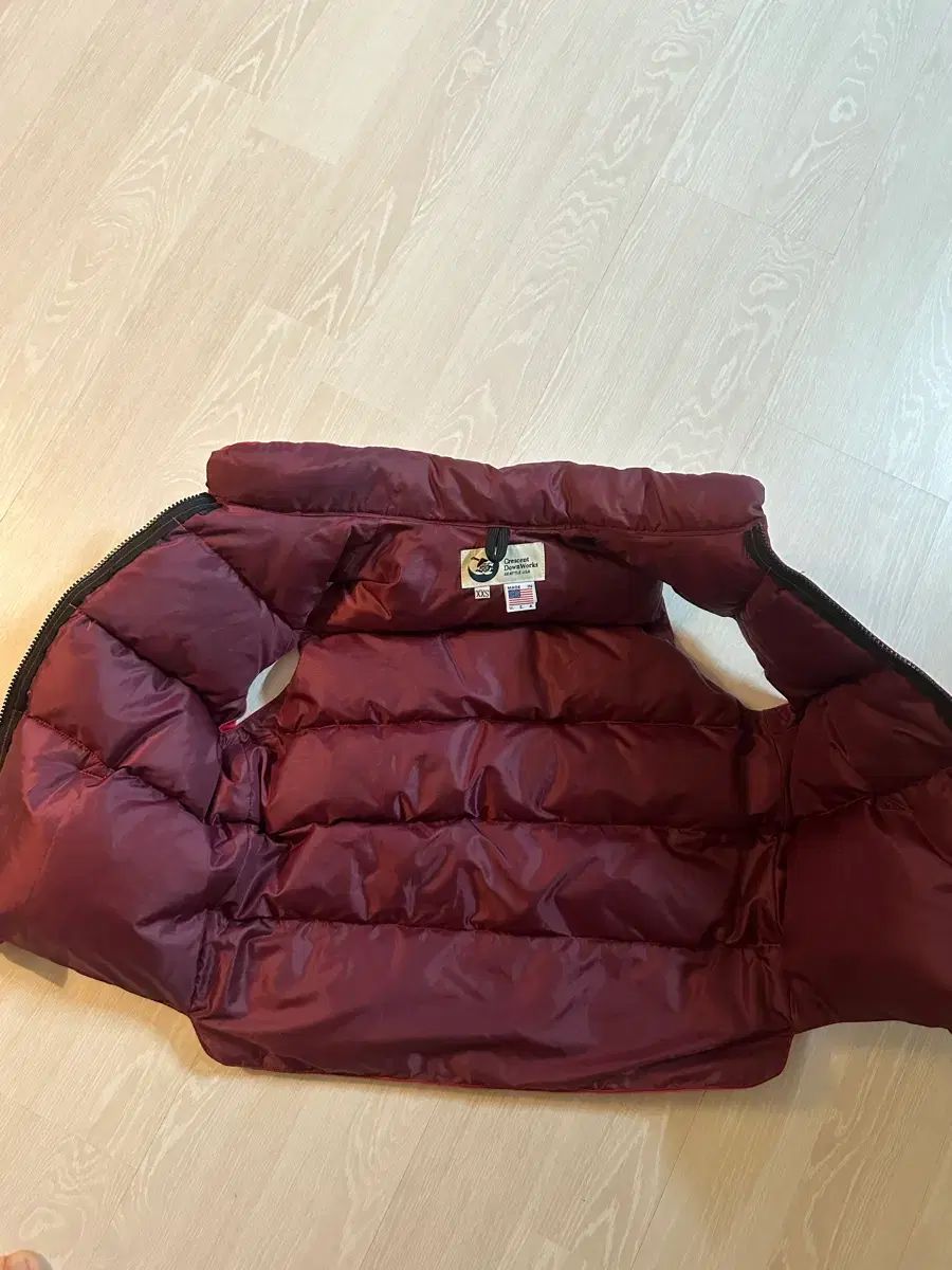 クレセントダウンワークス ベスト