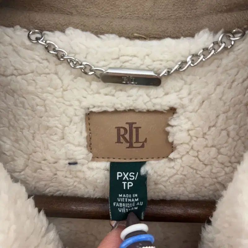 シープスキン ベスト