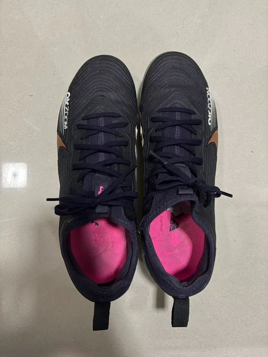 NIKE マーキュリアルズームヴェイパー16 PRO TF 25.5cm アディダス adidas SUPER SALA 3 J ジュニア フットサルシューズ