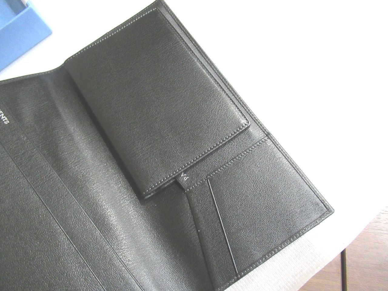 極美品☆Smythson スマイソン レザー パスポートケース ボーディング