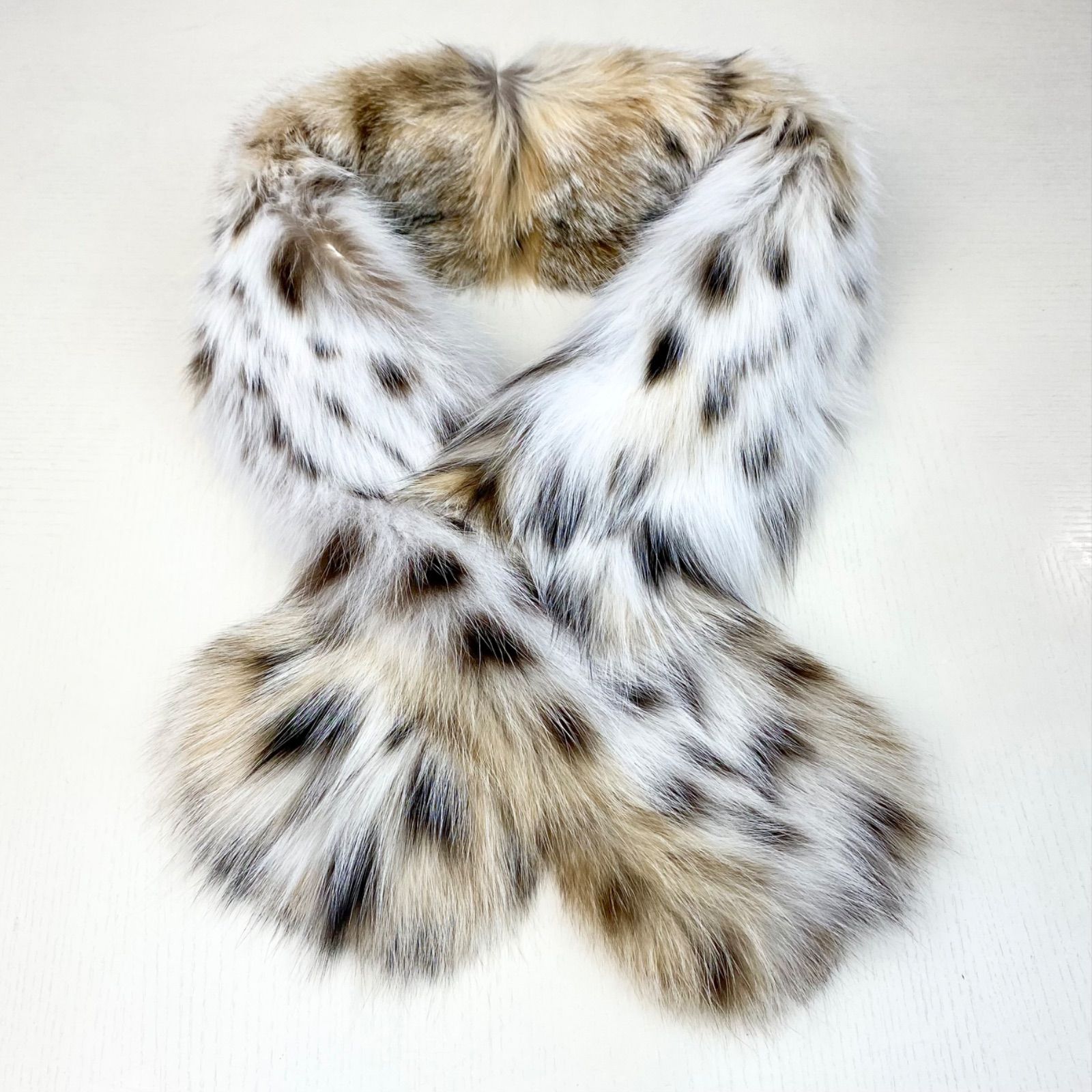 希少！！ 最上級✨LYNX CAT （リンクスキャット）両面毛皮 スリット