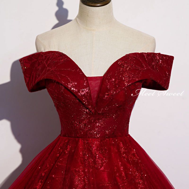 オフショルダー