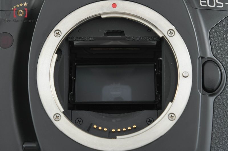 フィルム一眼レフカメラ