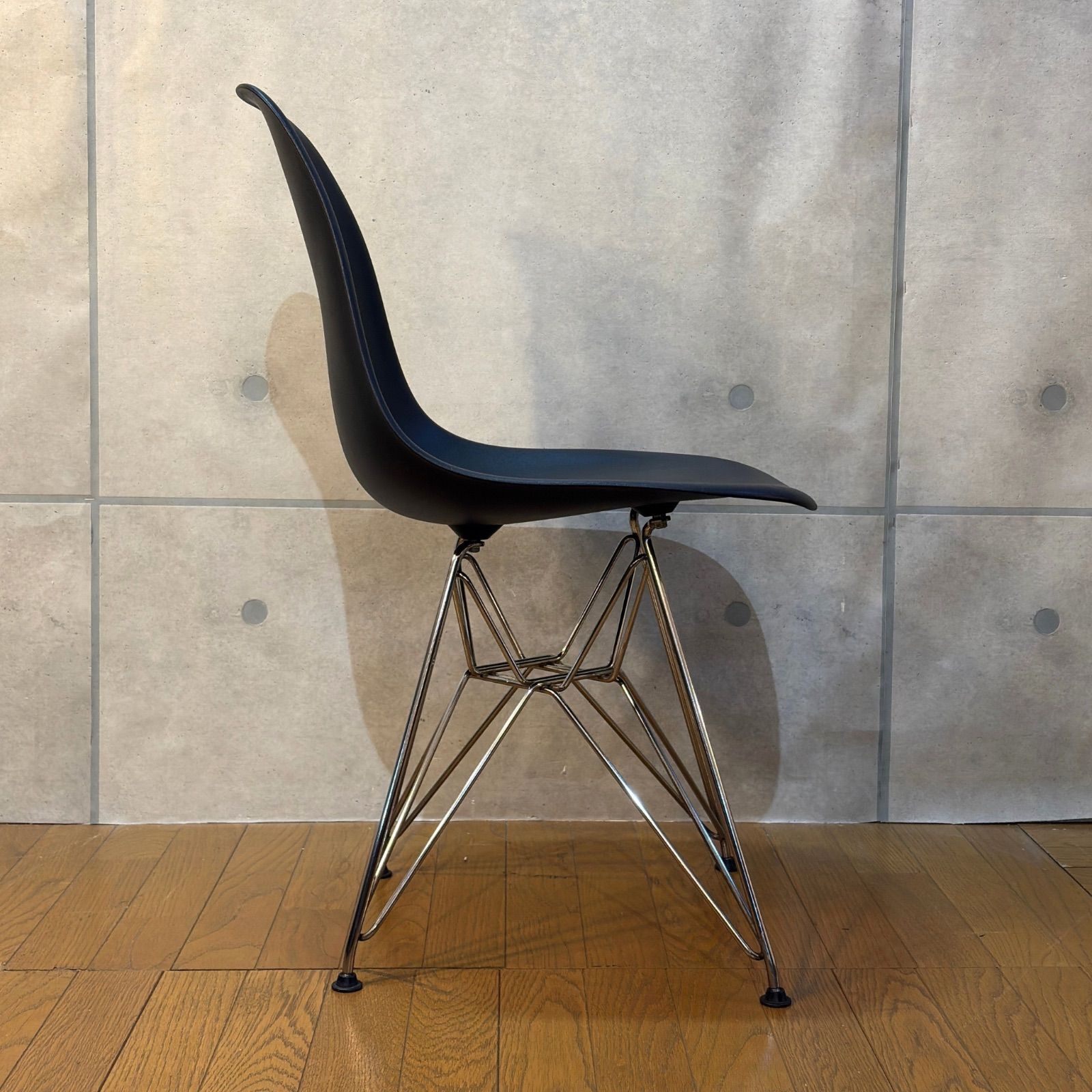 USED】ハーマンミラー イームズ シェルチェア DSR ブラック 正規品 訳