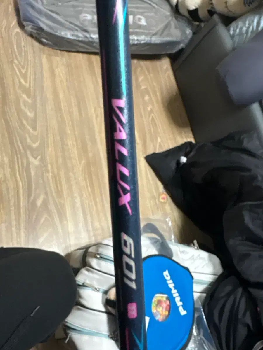 フリーミック VALUX 601 バドミントン ラケット