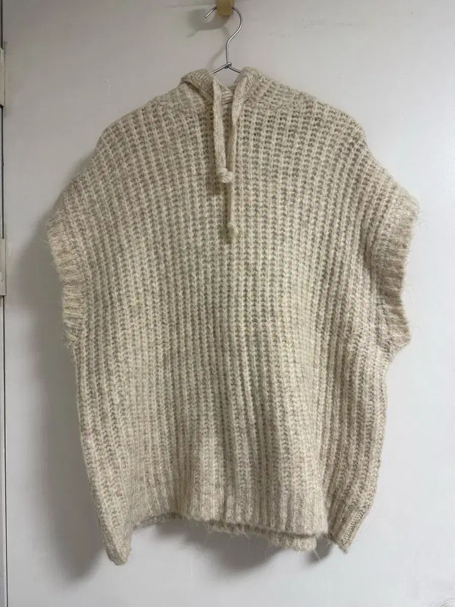 ZARA フードニット M