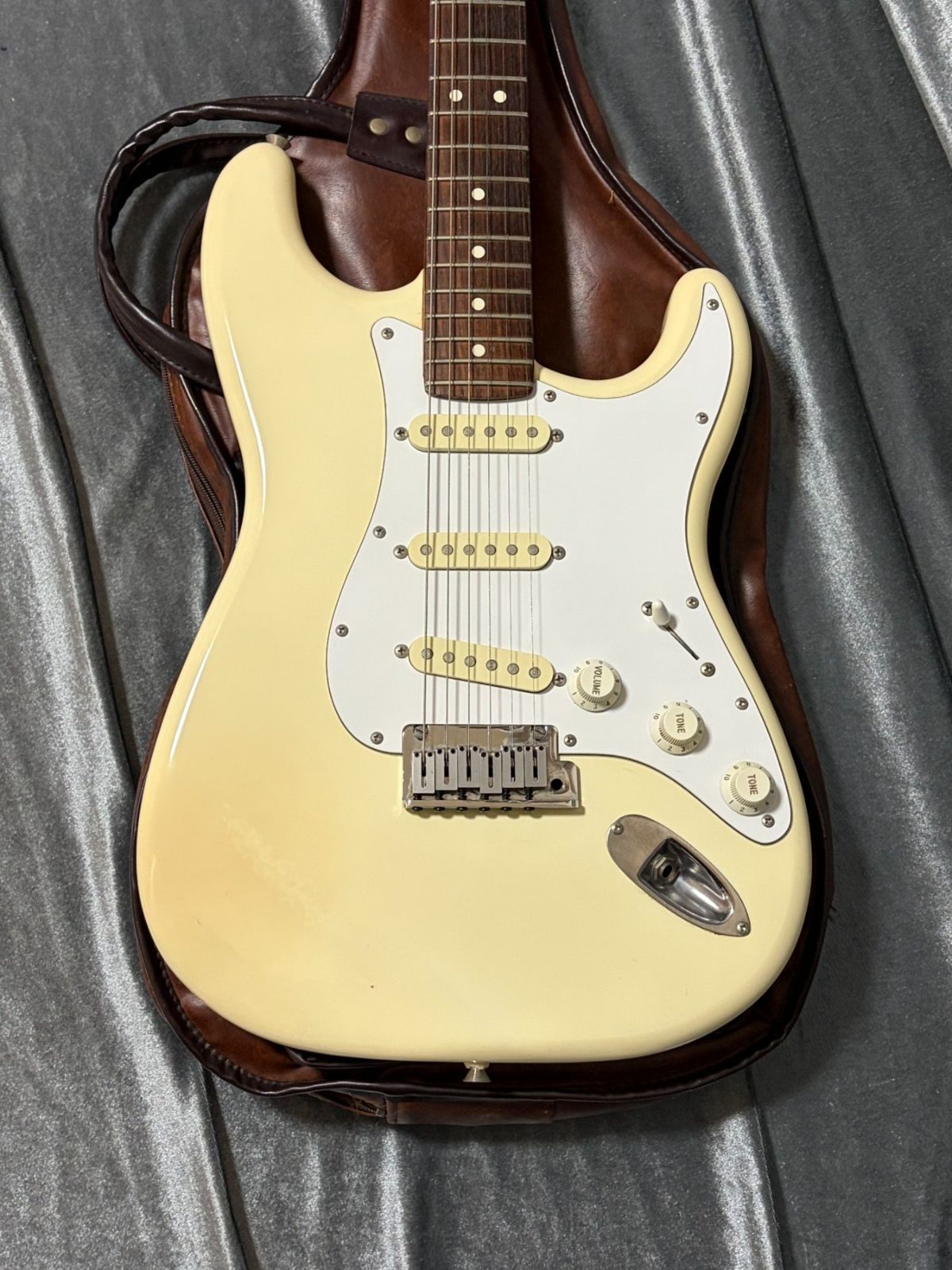 激 品 Fender Japan ジャパンヴィンテージ 1985年～1986年製 和製アメスタ アルダーボディ ストラトキャスター フェンダー エレキギター