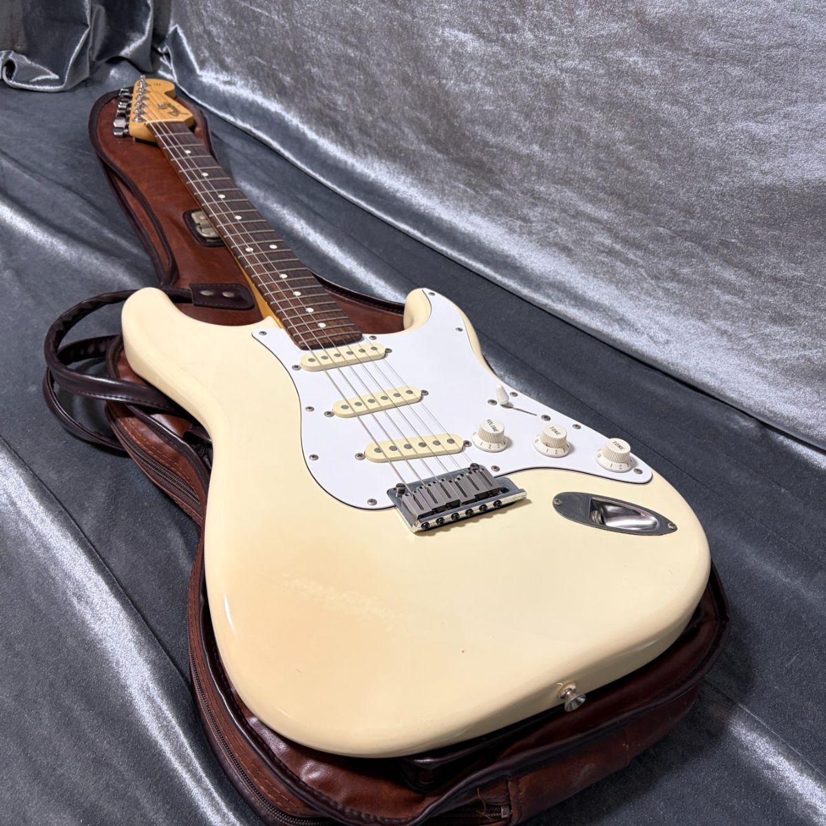 激 品 Fender Japan ジャパンヴィンテージ 1985年～1986年製 和製アメスタ アルダーボディ ストラトキャスター フェンダー エレキギター