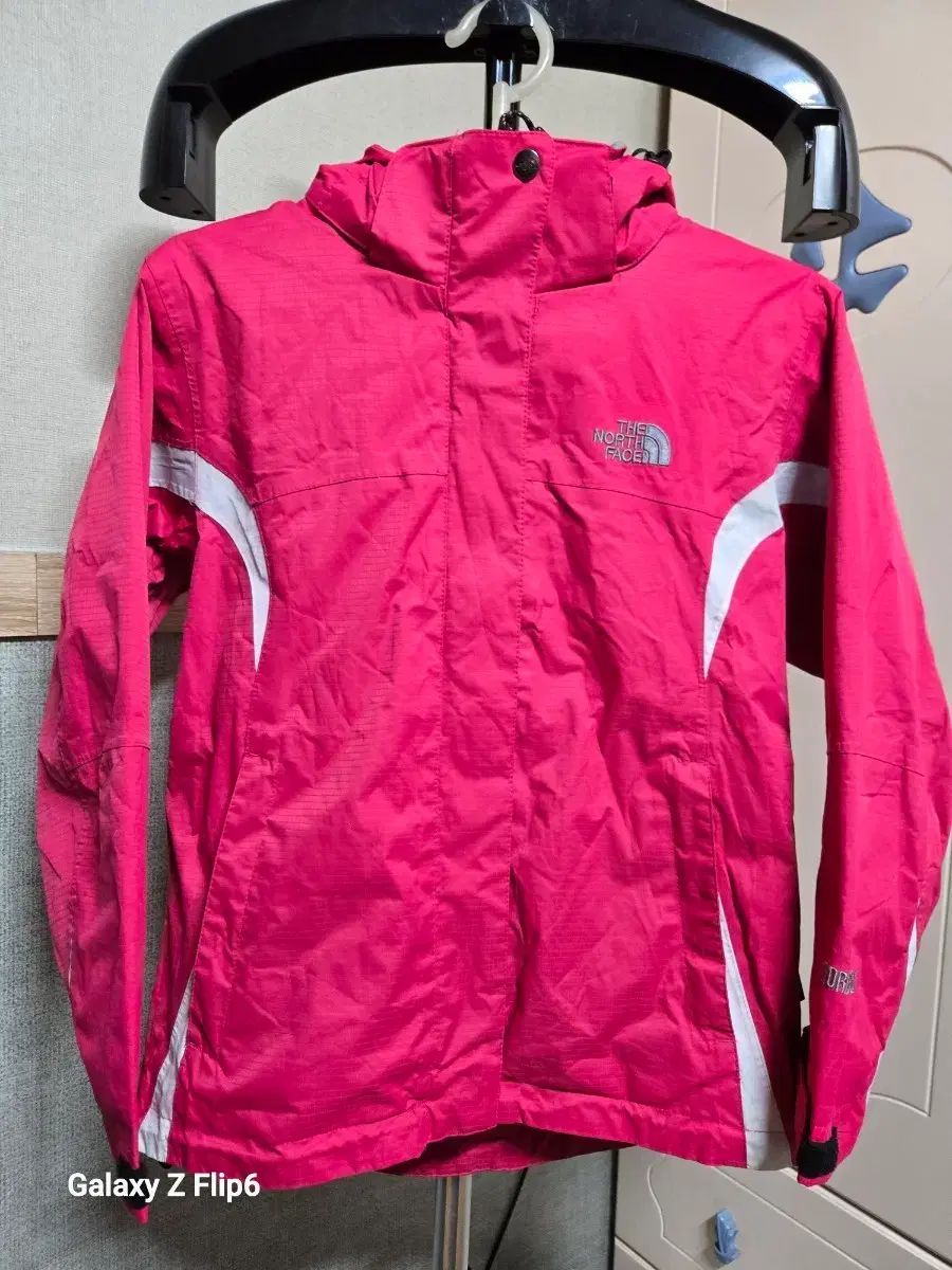 THE NORTH FACE ザノースフェイス レディース ピンク ウィンドブレーカー ジャケット