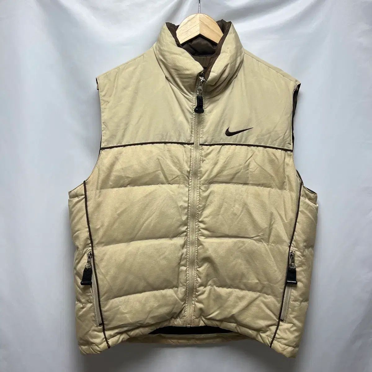 NIKE acg 80s ヴィンテージ ベスト ジャケット ベージュ ジレ 正規品/100 NIKE ACG ダックダウン オールドスクール ベージュ ダウン