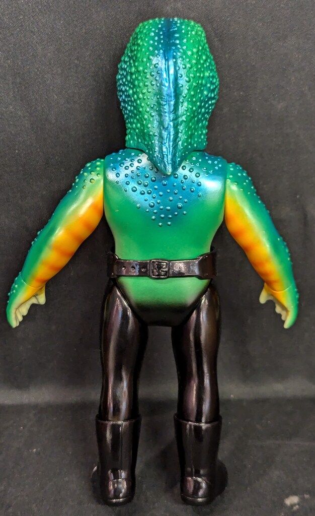 メディコム・トイ 東映レトロソフビコレクション 死神カメレオン