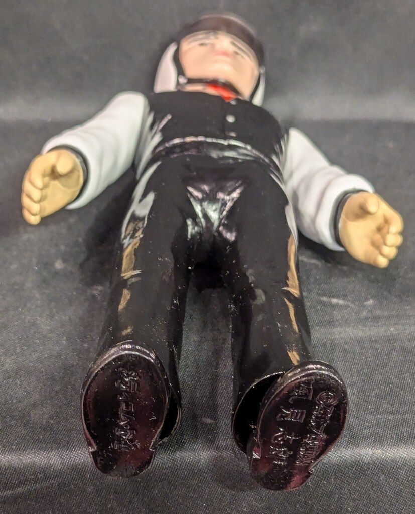 メディコム・トイ 東映レトロソフビコレクション 仮面ライダーV3 風見