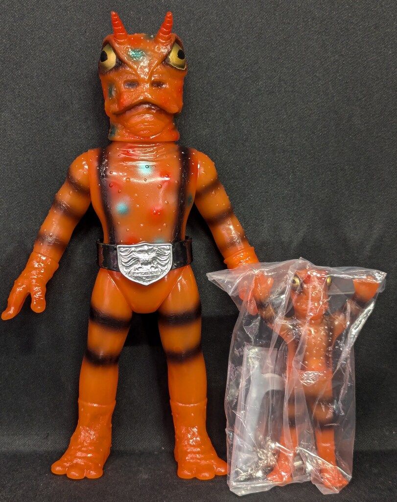 メディコム・トイ 東映レトロソフビコレクション 仮面ライダー