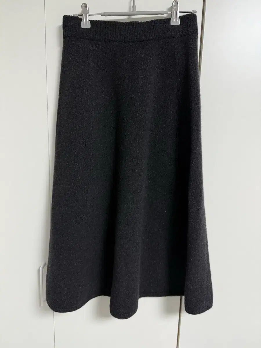 the カシミア100 スカート HANDSOME