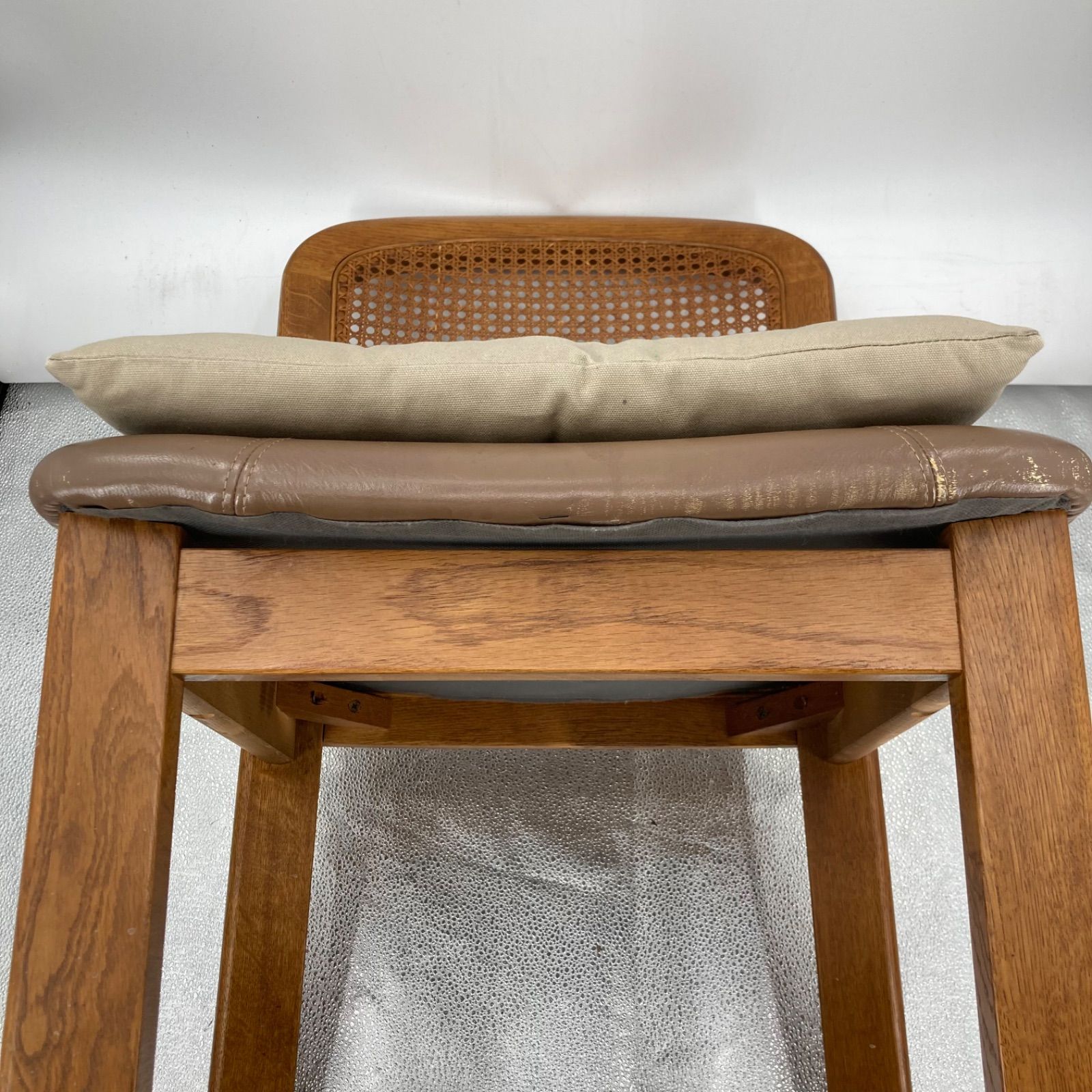 オールドカリモク ダイニングチェア ラタン 曲げ木 籐 レトロ ビンテージ ① オールドカリモク ダイニングチェア ラタン 曲げ木 籐 レトロ