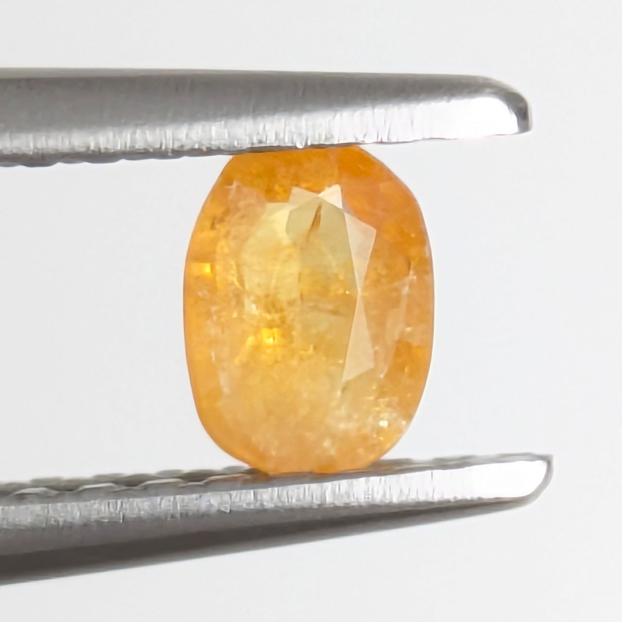 ジョウハチドウライト ミャンマー モゴック産 0.17 ct