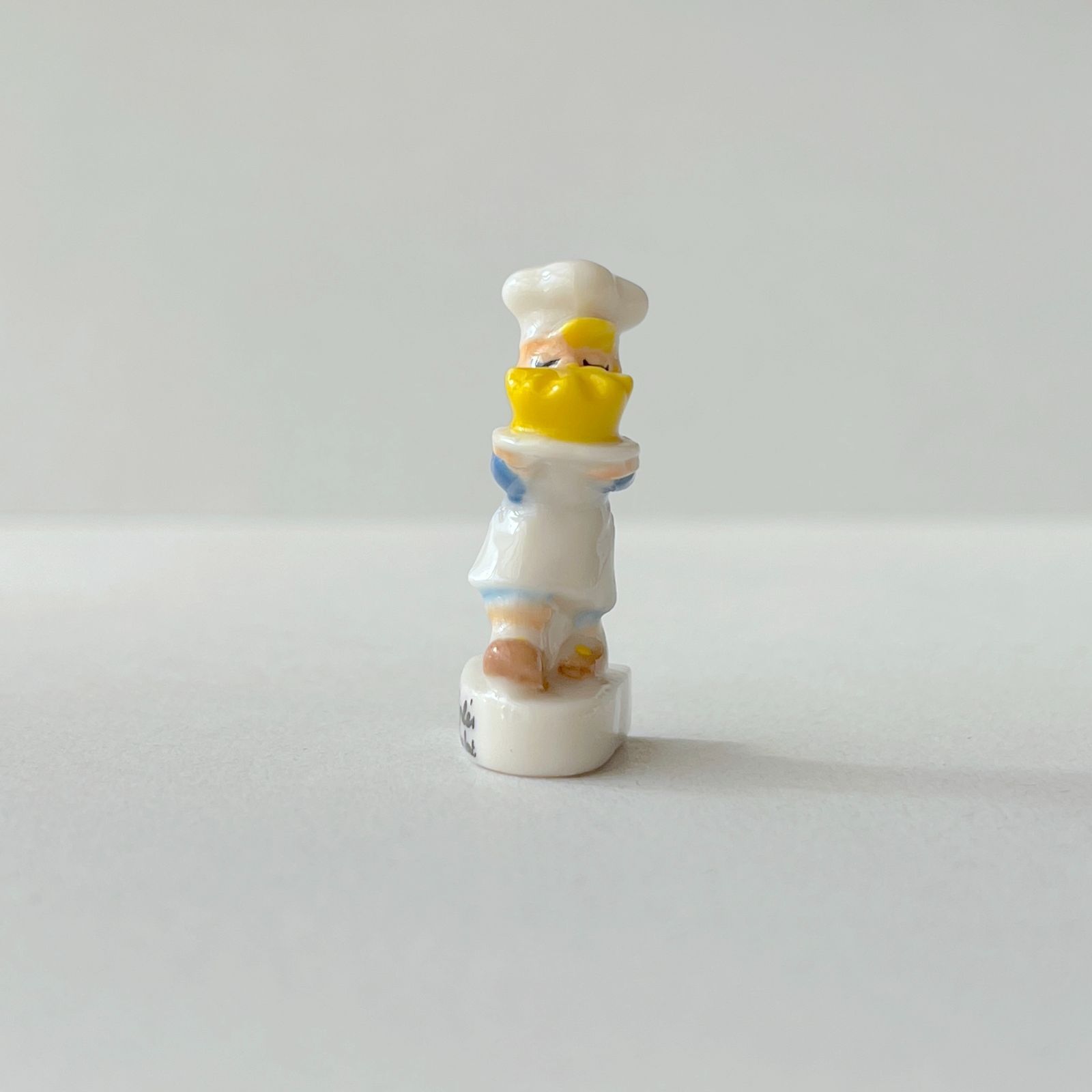 フェーヴ 王冠を運ぶみつごちゃん② Les Triplés フランス フェーブ