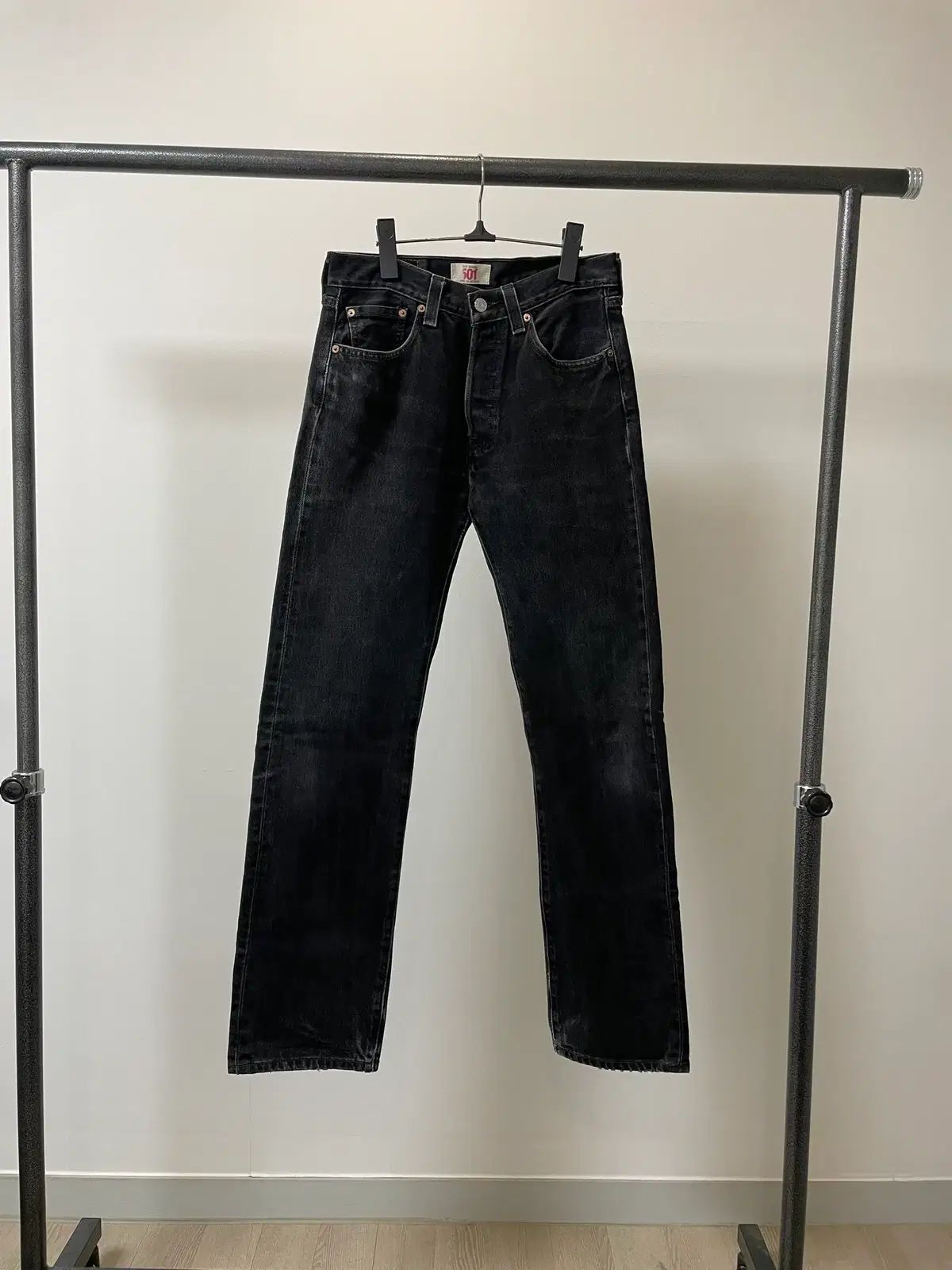 29 Levi s リーバイス501 ブラックデニムパンツ