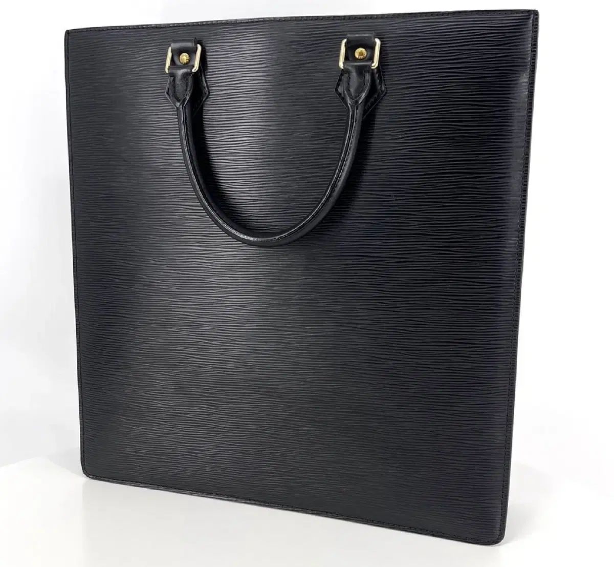 ルイヴィトン エピ サックプラ トートバッグ ブラック