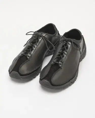 OUR LEGACY アワーレガシー クローブ ブラック 42