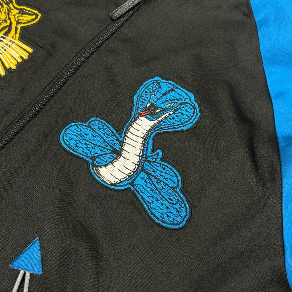 中古 アディダスオリジナルス スカジャン リバーシブル 虎刺繍 Z13975