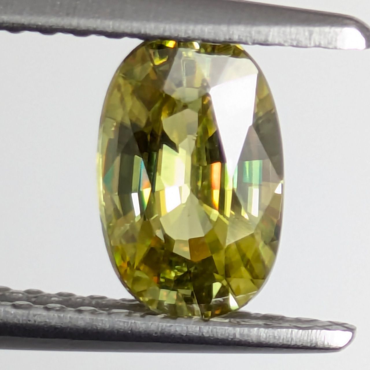 スフェーン マダガスカル産 0.99 ct