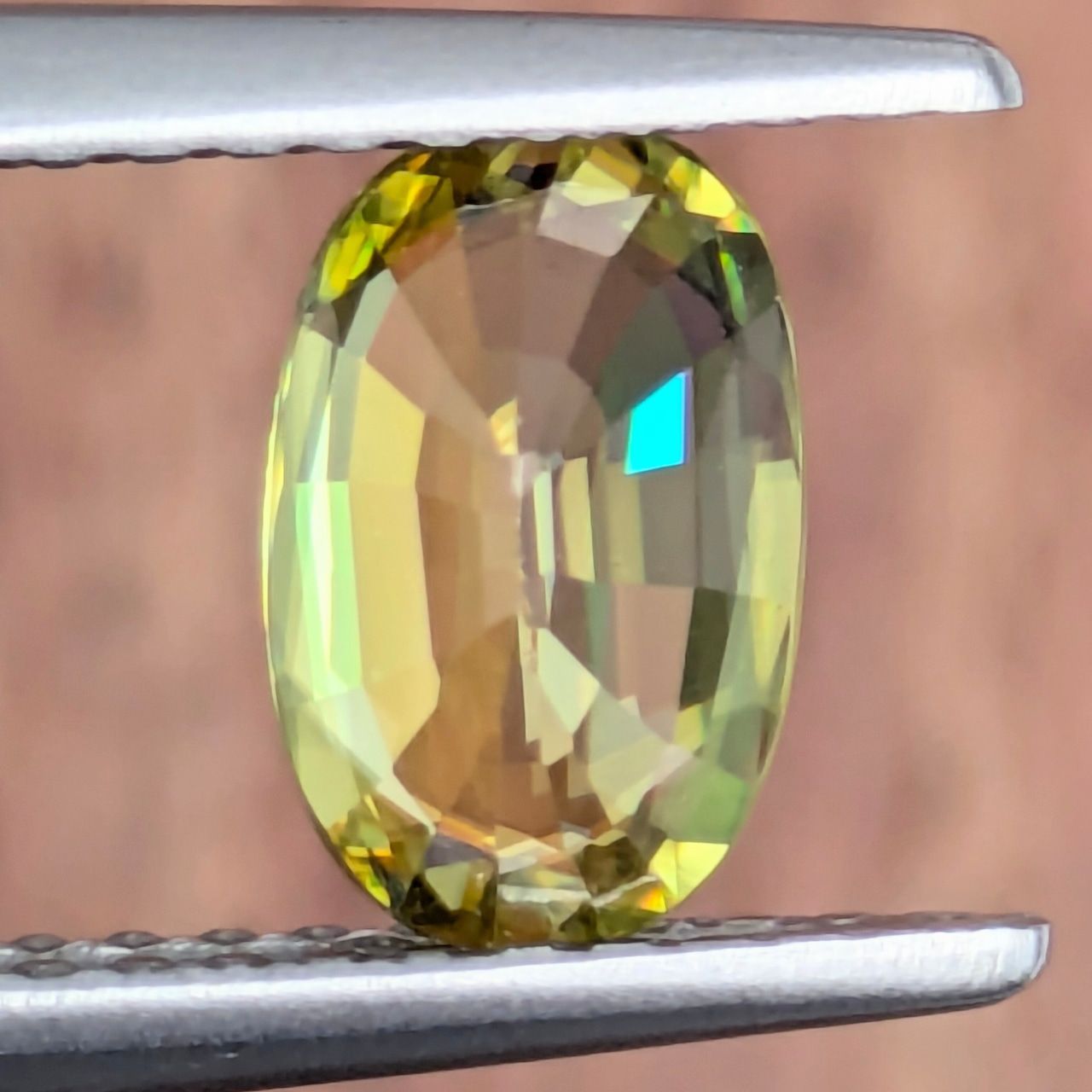  スフェーン マダガスカル産 0.99 ct その他 アクセサリー