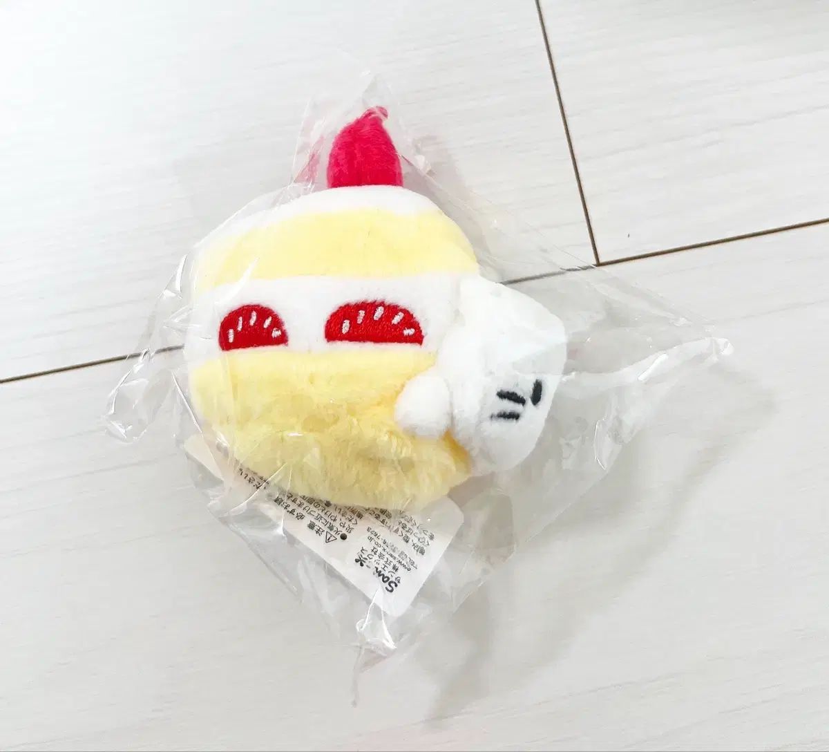 サンエックス にゃんにゃんにゃんこ いちごショートケーキ