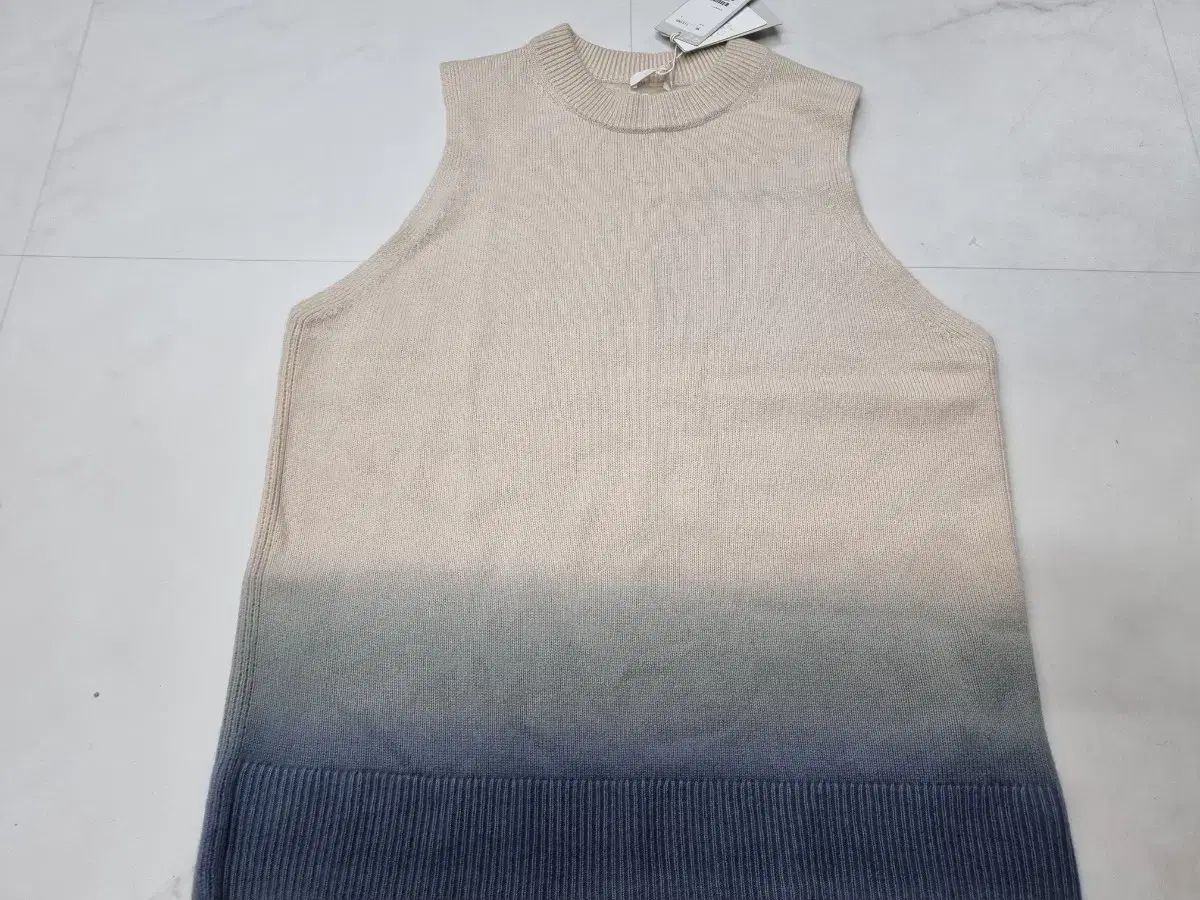 コス オンブレカシミア100ベスト ラージ