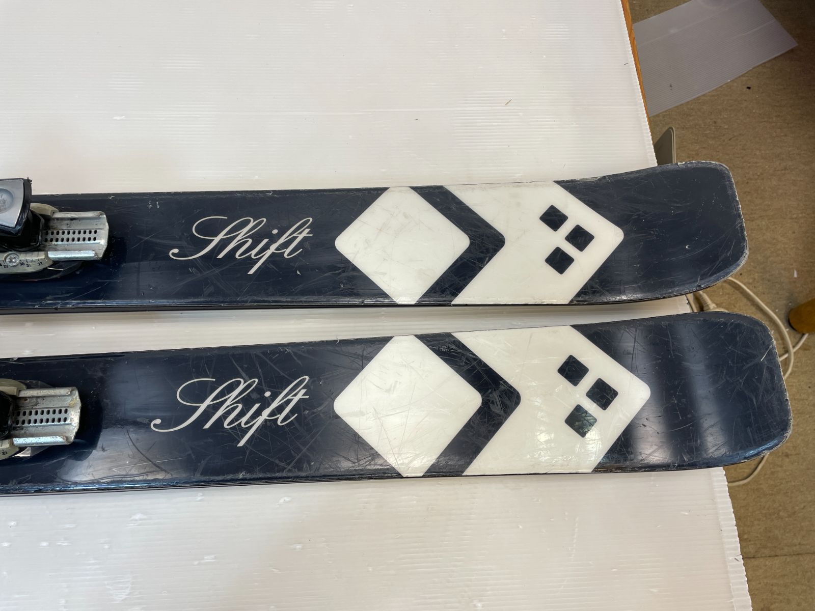 ◇ スキー Vector glide Shift C02 188 cm + Salomon S810