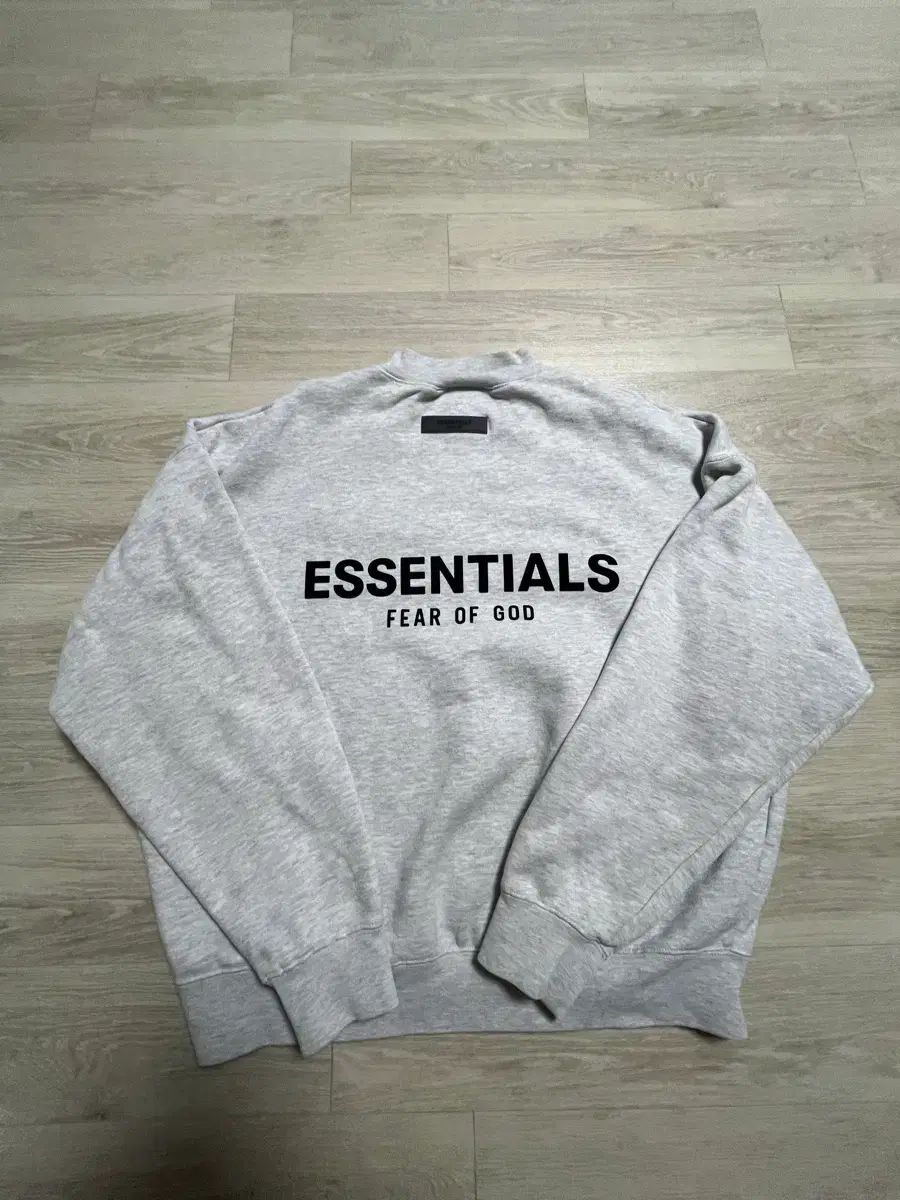 FEAR OF GOD フィアオブゴッド ESSENTIALS エッセンシャルズ スウェット