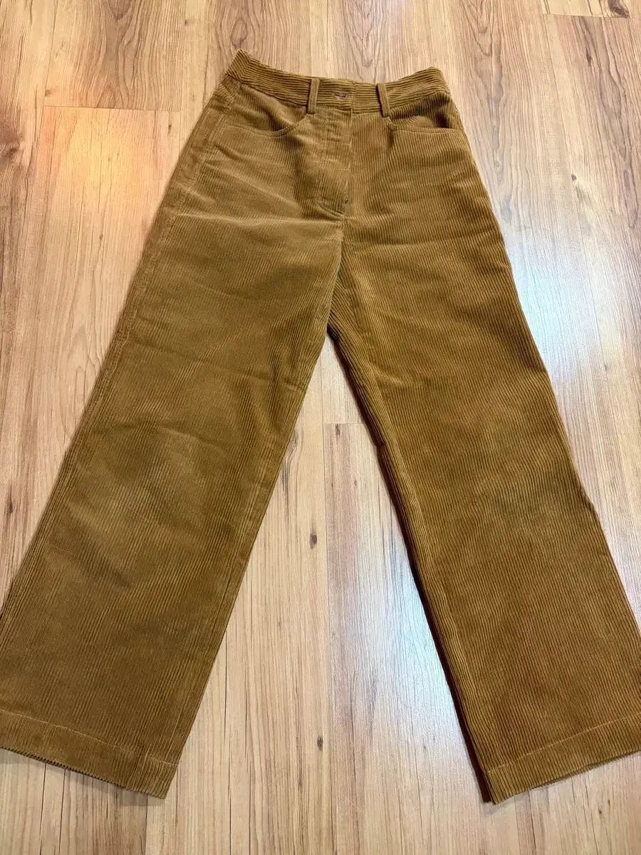 ステプアラウンド コーデュロイ