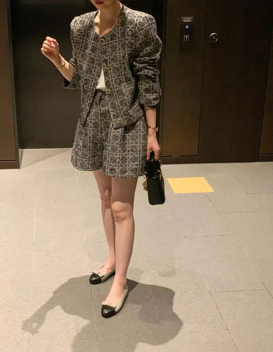 バイシーニー製作 カーナ ツイード ジャケット ハーフパンツ セットアップ