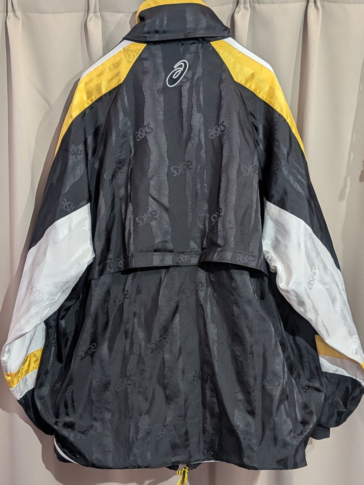 新品★昭和レトロ★90年代★当時物 スポーツウエアー 上下セット★アウトドア 90s 当時物 asics アシックス ウィンドブレーカー 上下 セットアップ