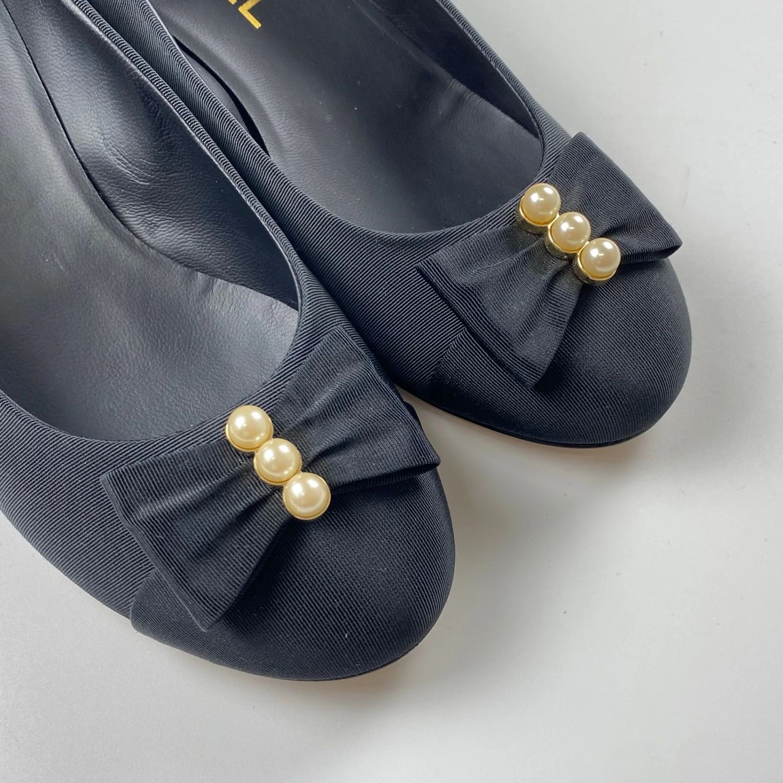 パンプス カール